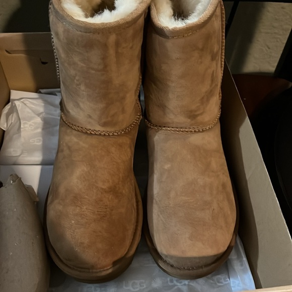 Ugg boots - Picture 5 of 13